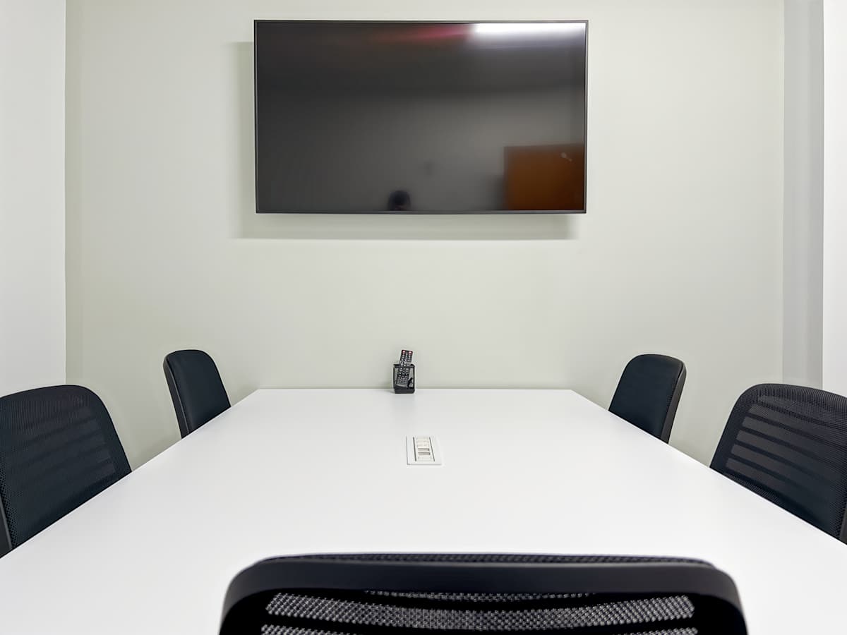 Regus - Grand Rapids, Peninsular Drive photo 10