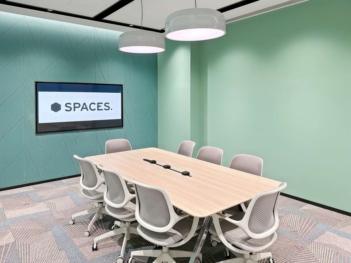 Regus - EIC photo 4