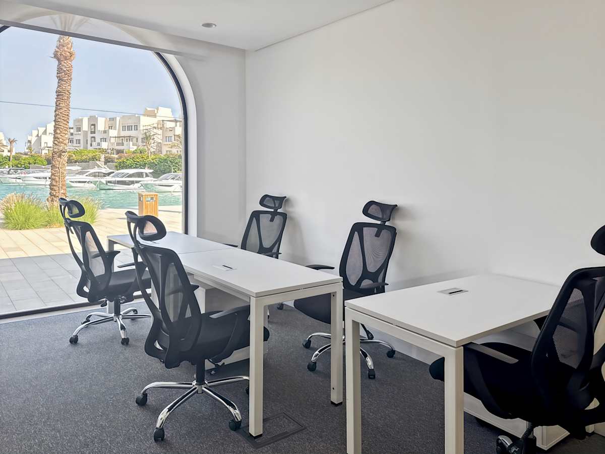 Regus - Fanadir photo 5