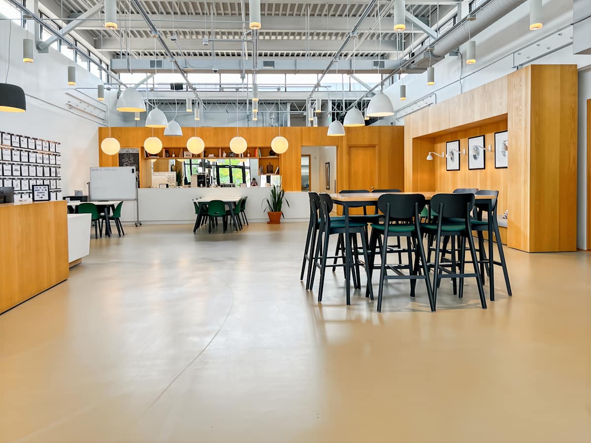 Spaces - 307 West Tremont Avenue photo 12