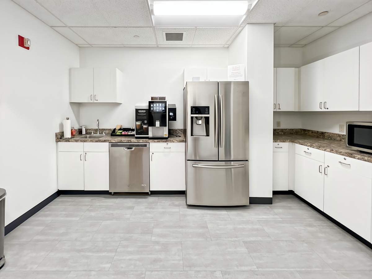 Regus - Grand Rapids, Peninsular Drive photo 6