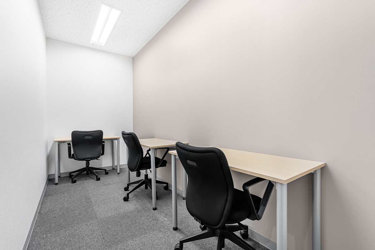Regus Yokohama Onoe-cho photo 8