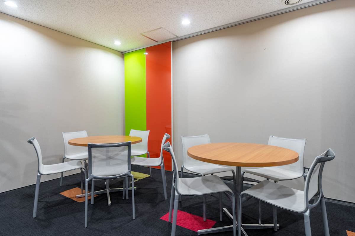 Regus - Toyo Building photo 6