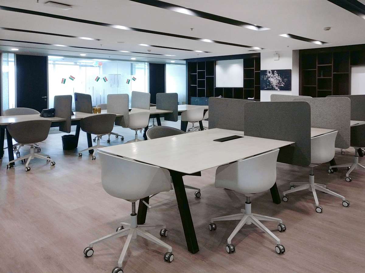 Unitech Cyber Park Tower B photo 12