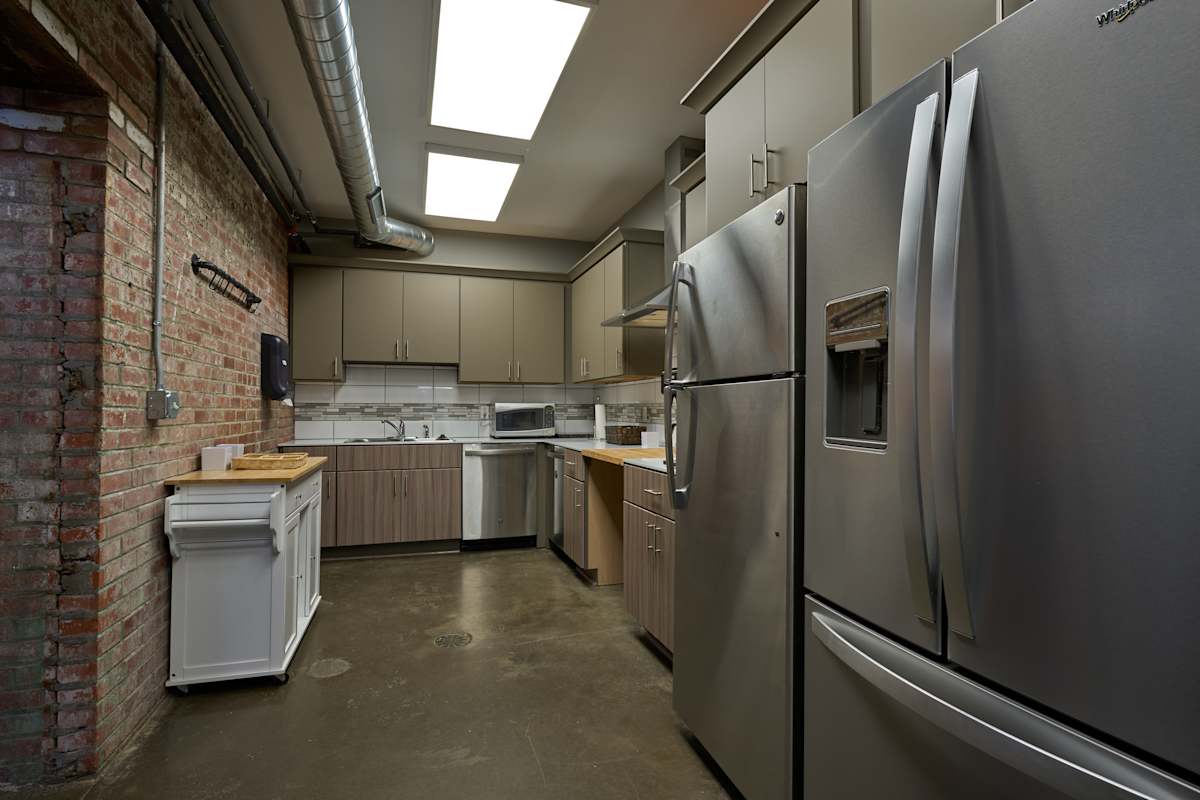 155 Chandler St photo 6
