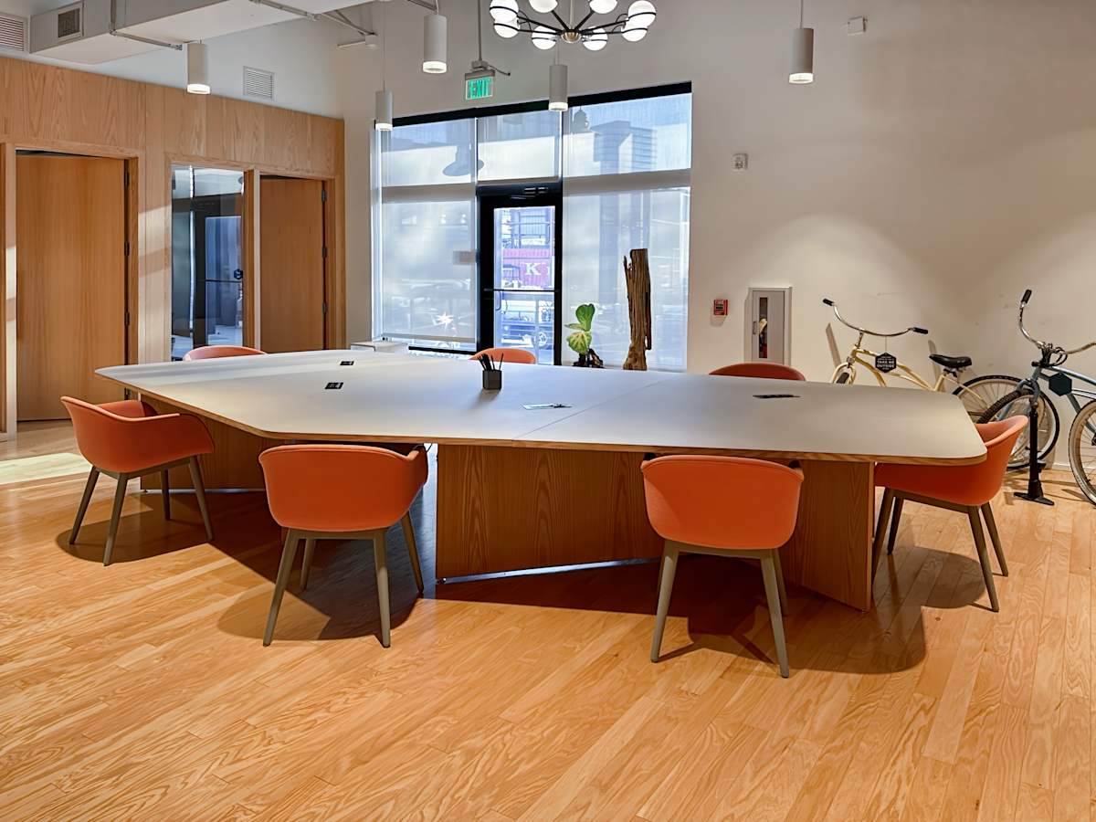 Spaces - 307 West Tremont Avenue photo 5
