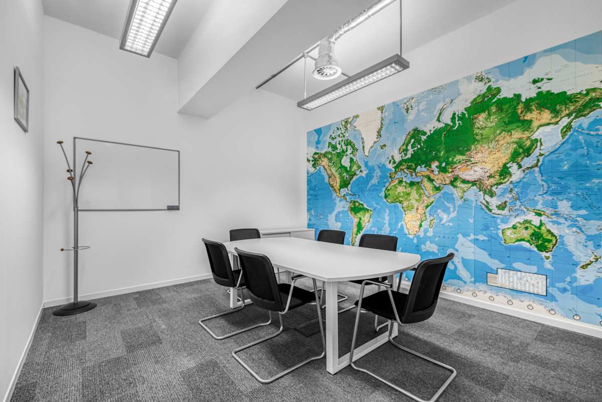 The Hub, Farnborough Business Park photo 7