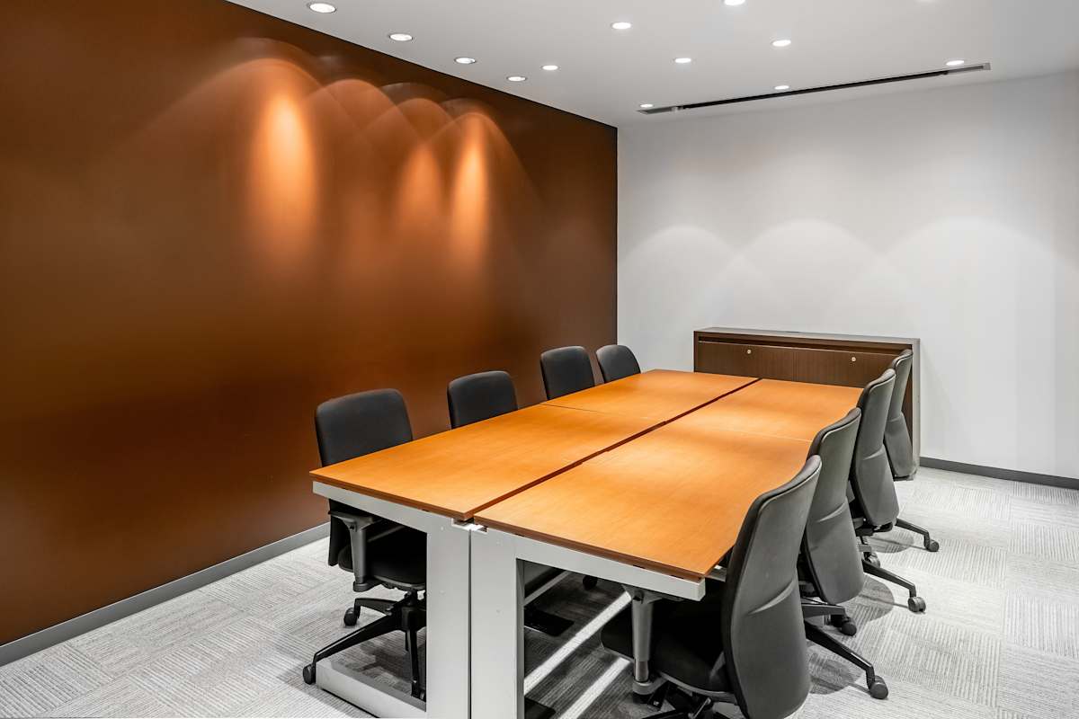 Regus - Shinbashi Tokyo Building photo 3