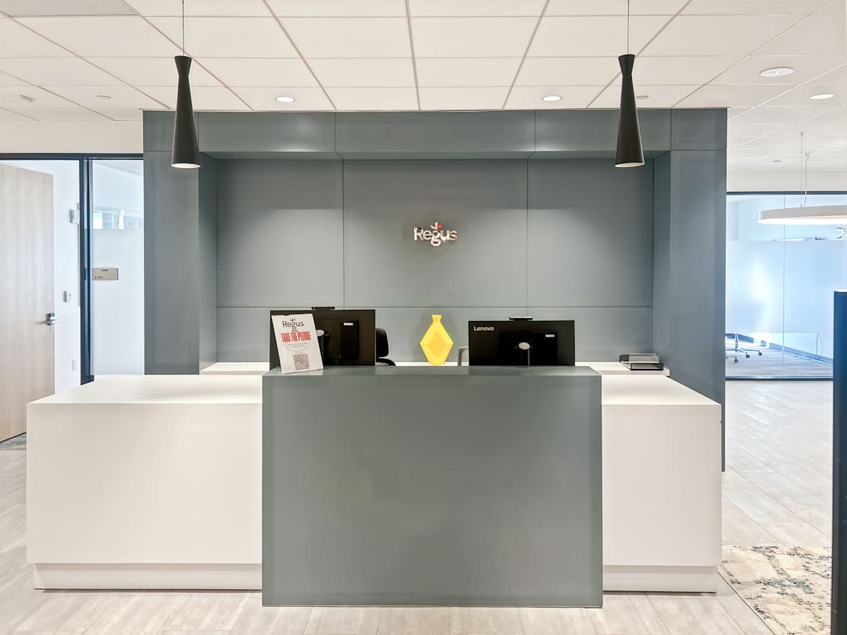 191 Peachtree Street photo 2