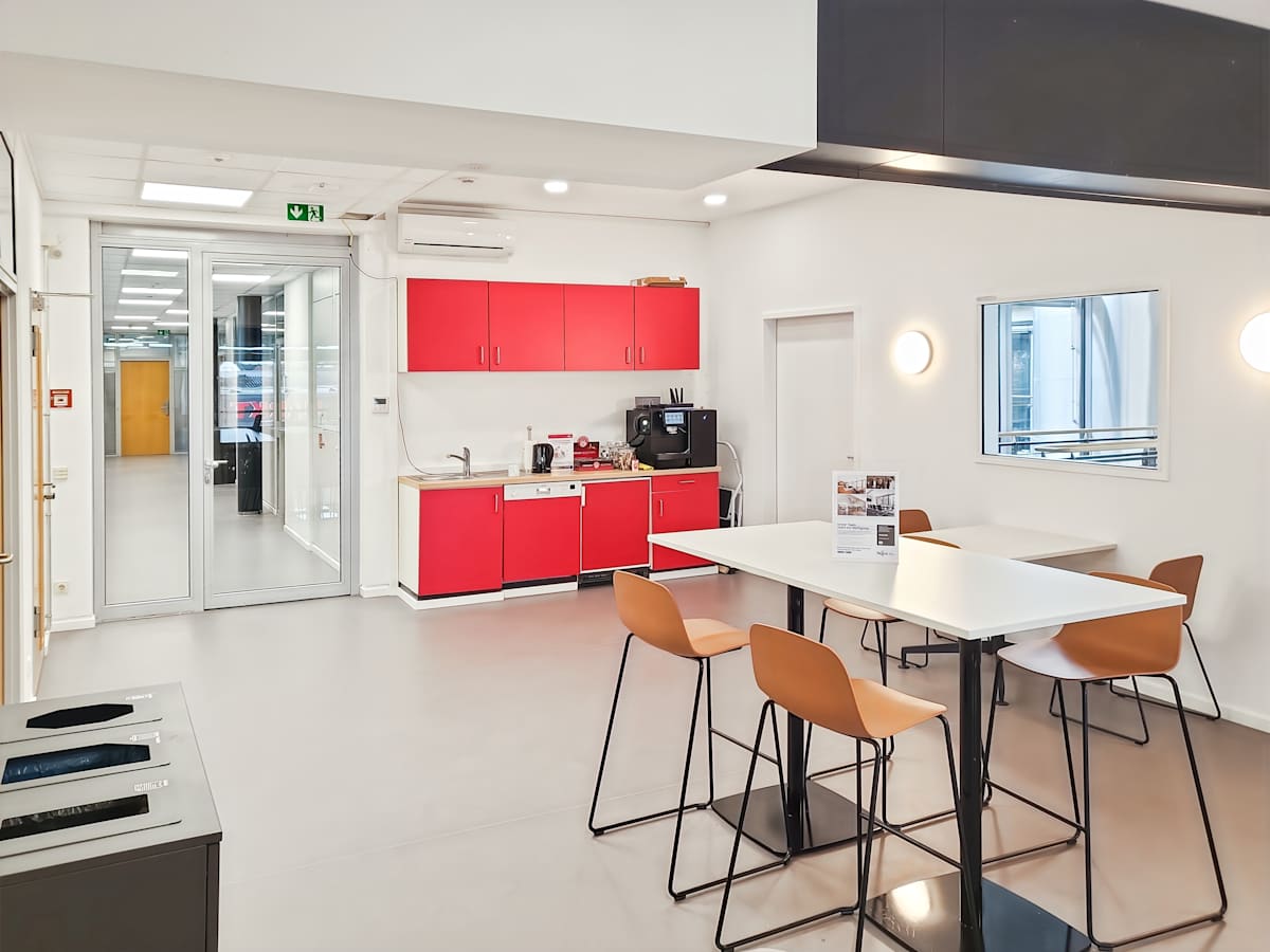 Regus - Schwetzingen, Carl-Benz-Strasse photo 10
