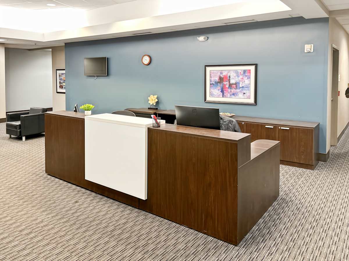 Business Exchange Building photo 2