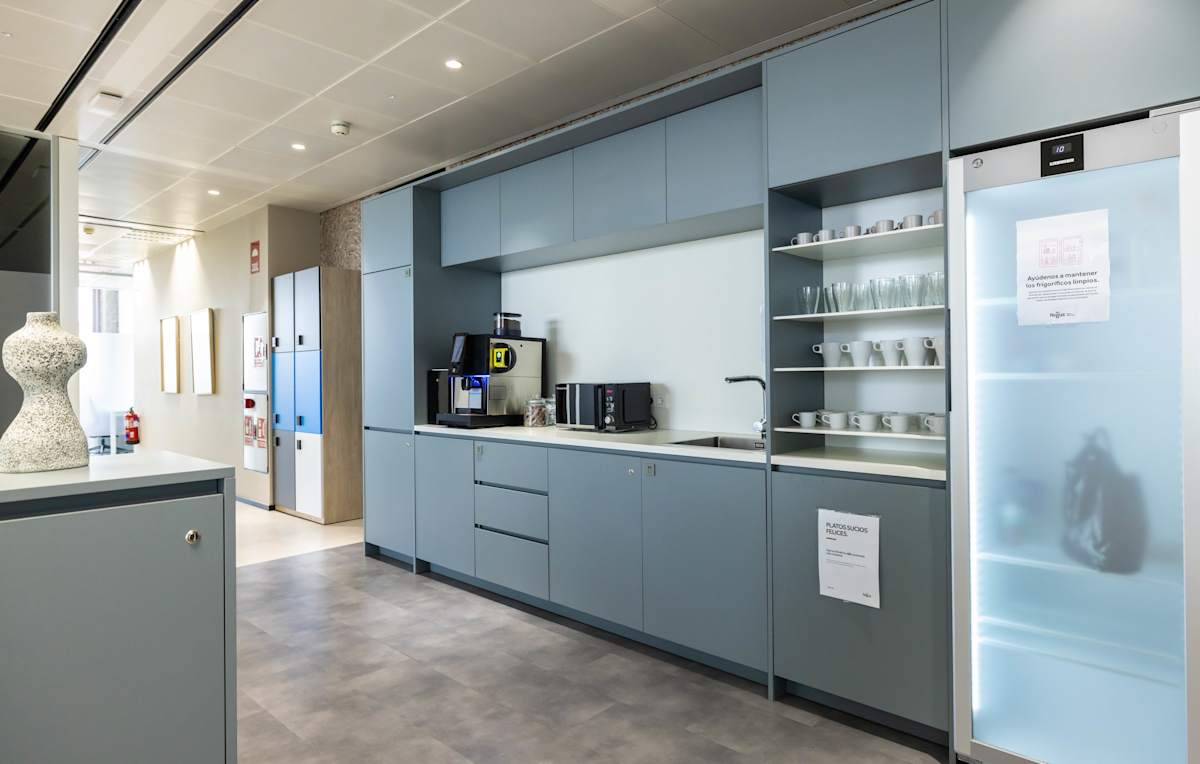 Regus - Madrid, Barajas photo 10