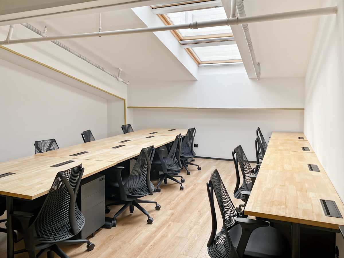 Strait International Building photo 7