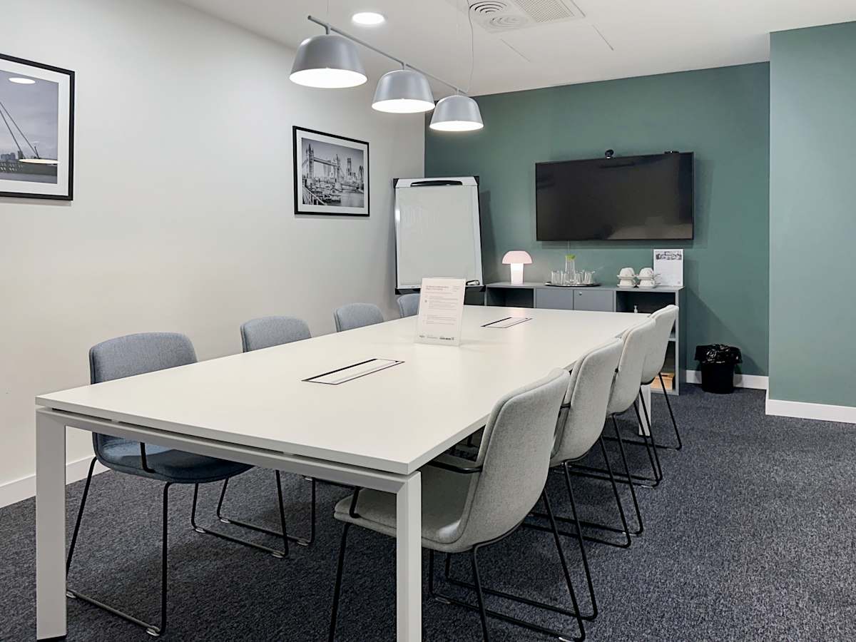 Regus - Tres Cantos, Ronda de Poniente photo 11