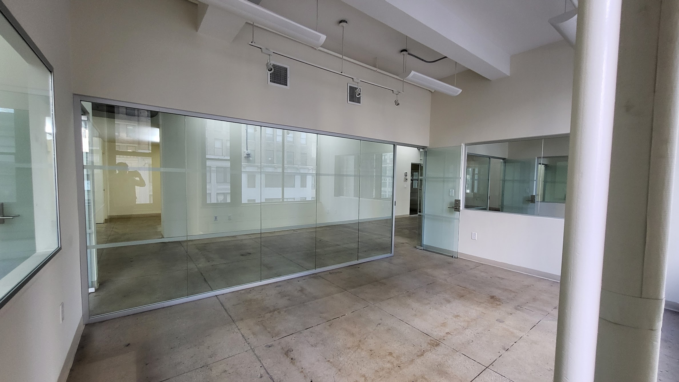 345 7th Avenue photo 11