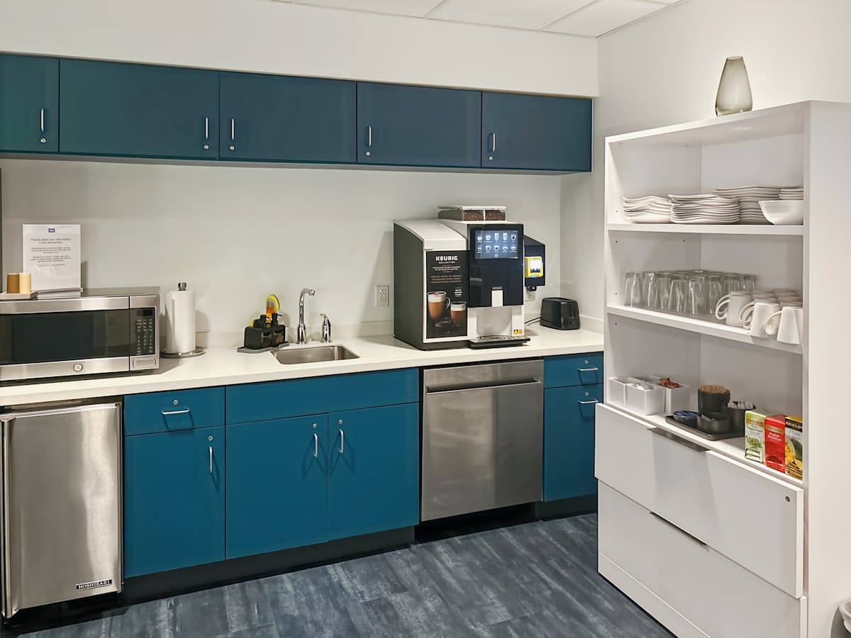 Regus - Mobile, Montlimar Drive photo 6