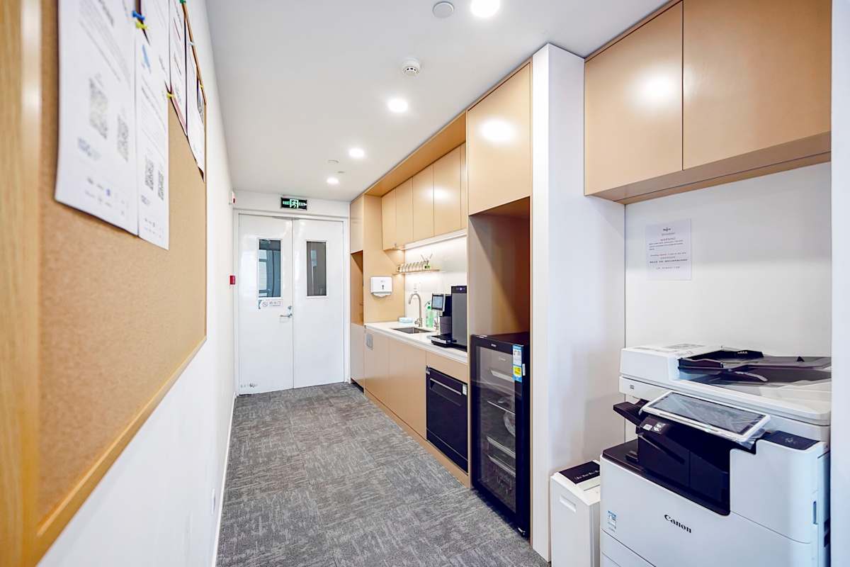 Venture Building photo 6