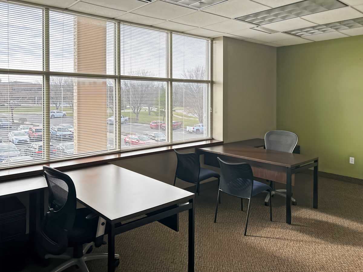Business Exchange Building photo 6