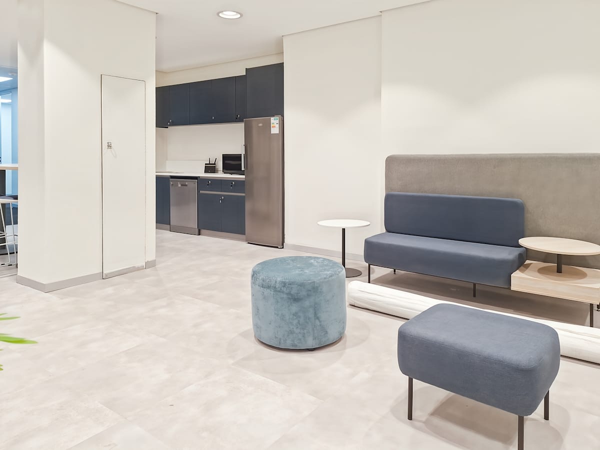 Regus - Killarney Mall photo 9