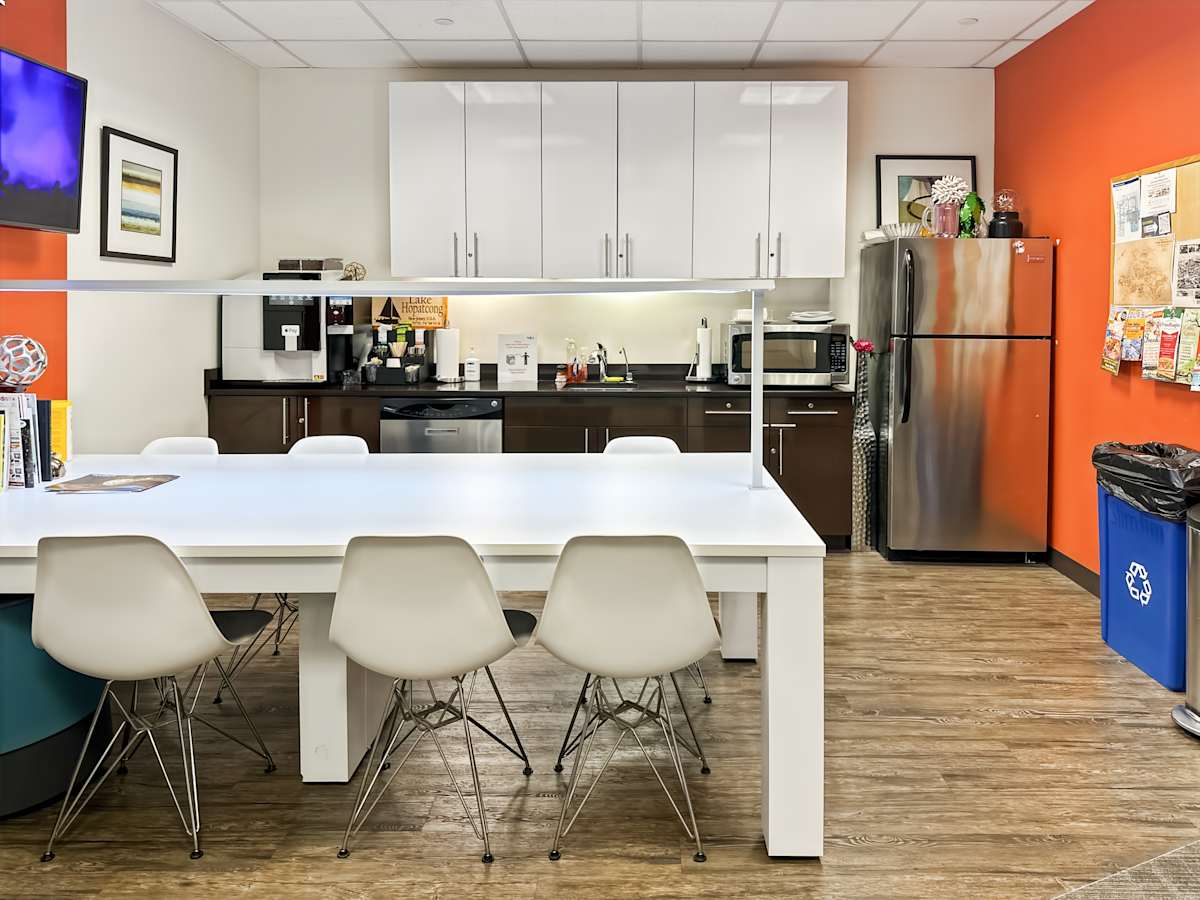 Regus - Rockaway Townsquare photo 6