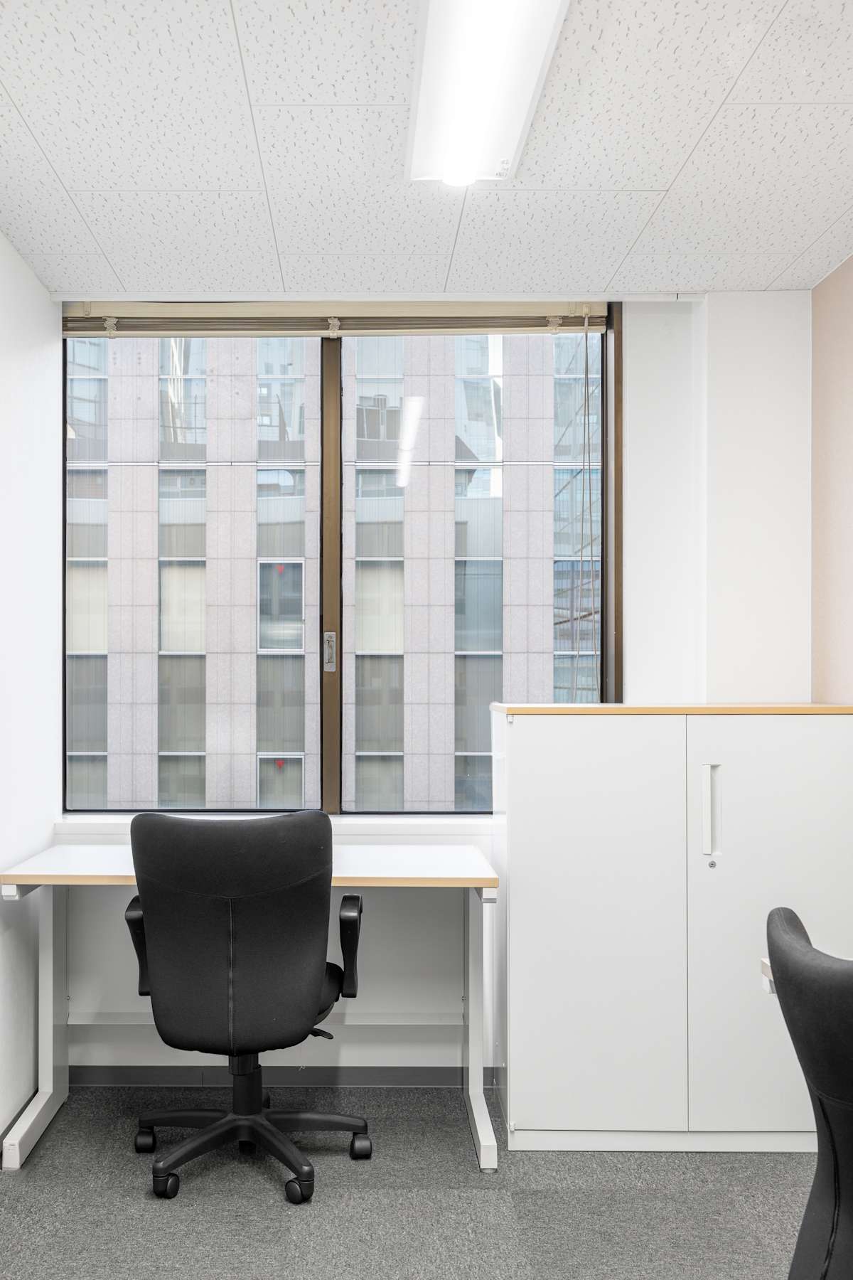 Regus - Shinjuku Yamato Building photo 9
