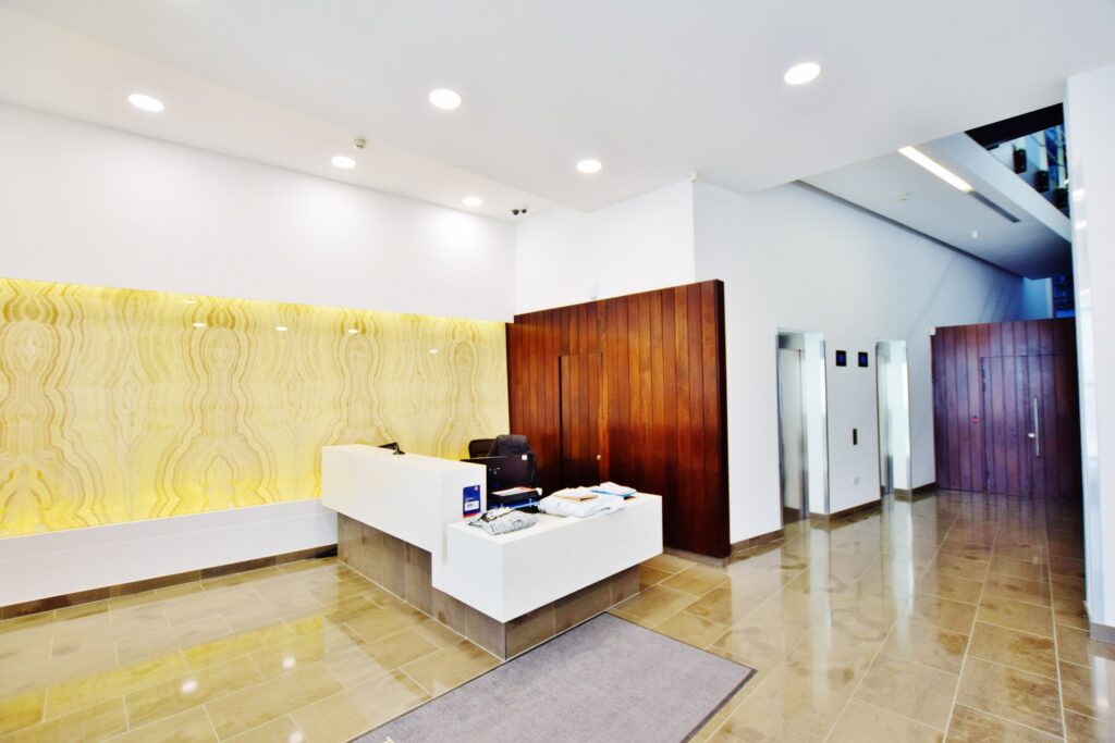 265 Tottenham Court Road photo 4
