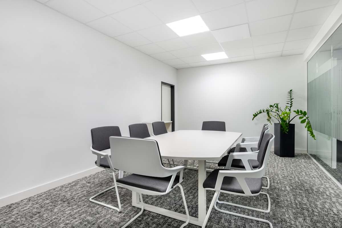 Regus - Nuremberg, Suedwestpark photo 3