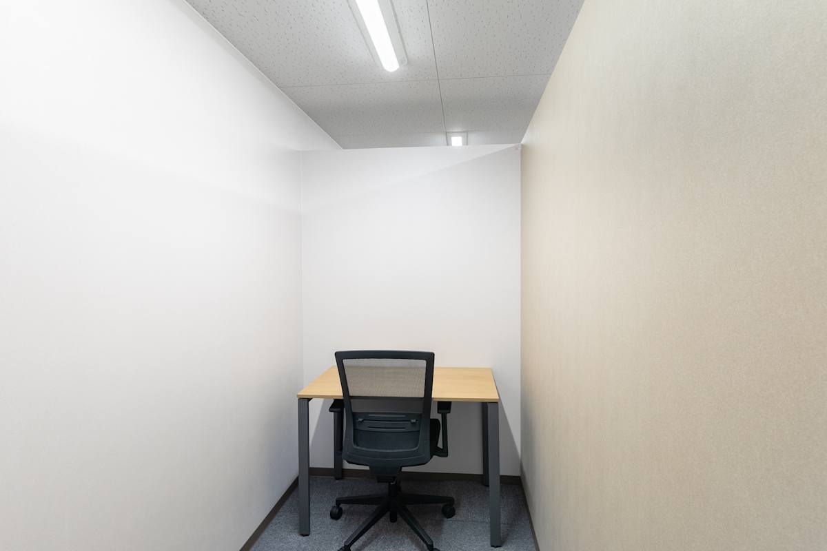 Regus - Toyama Denki Building photo 9