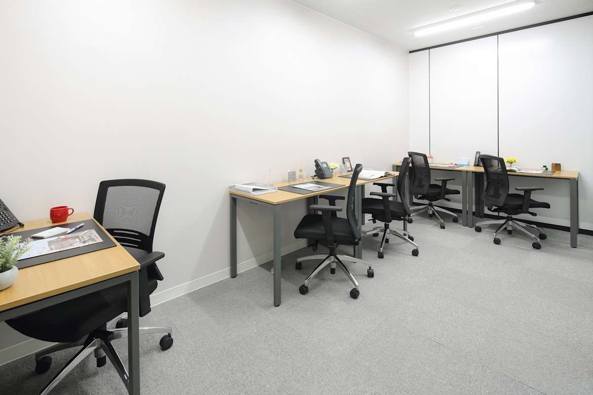 Regus Forest Hills East Wing photo 10