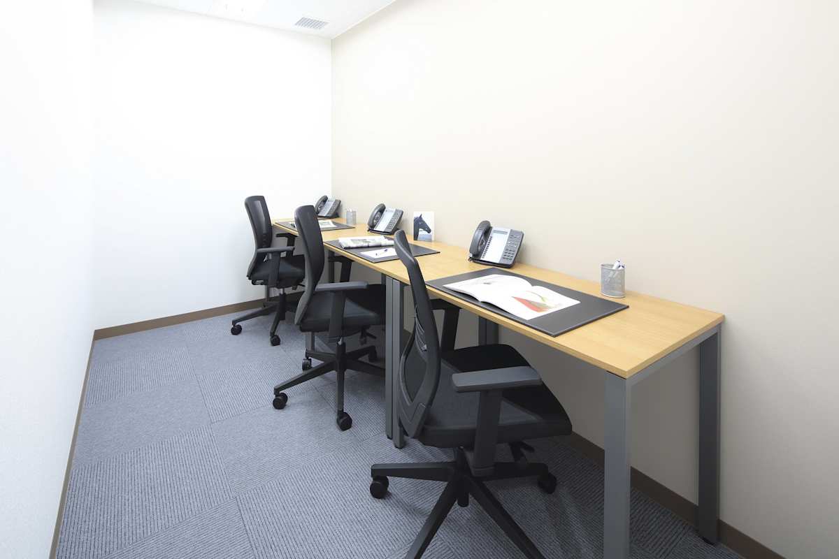 Regus - Yagihyo Tenmacho Building photo 6