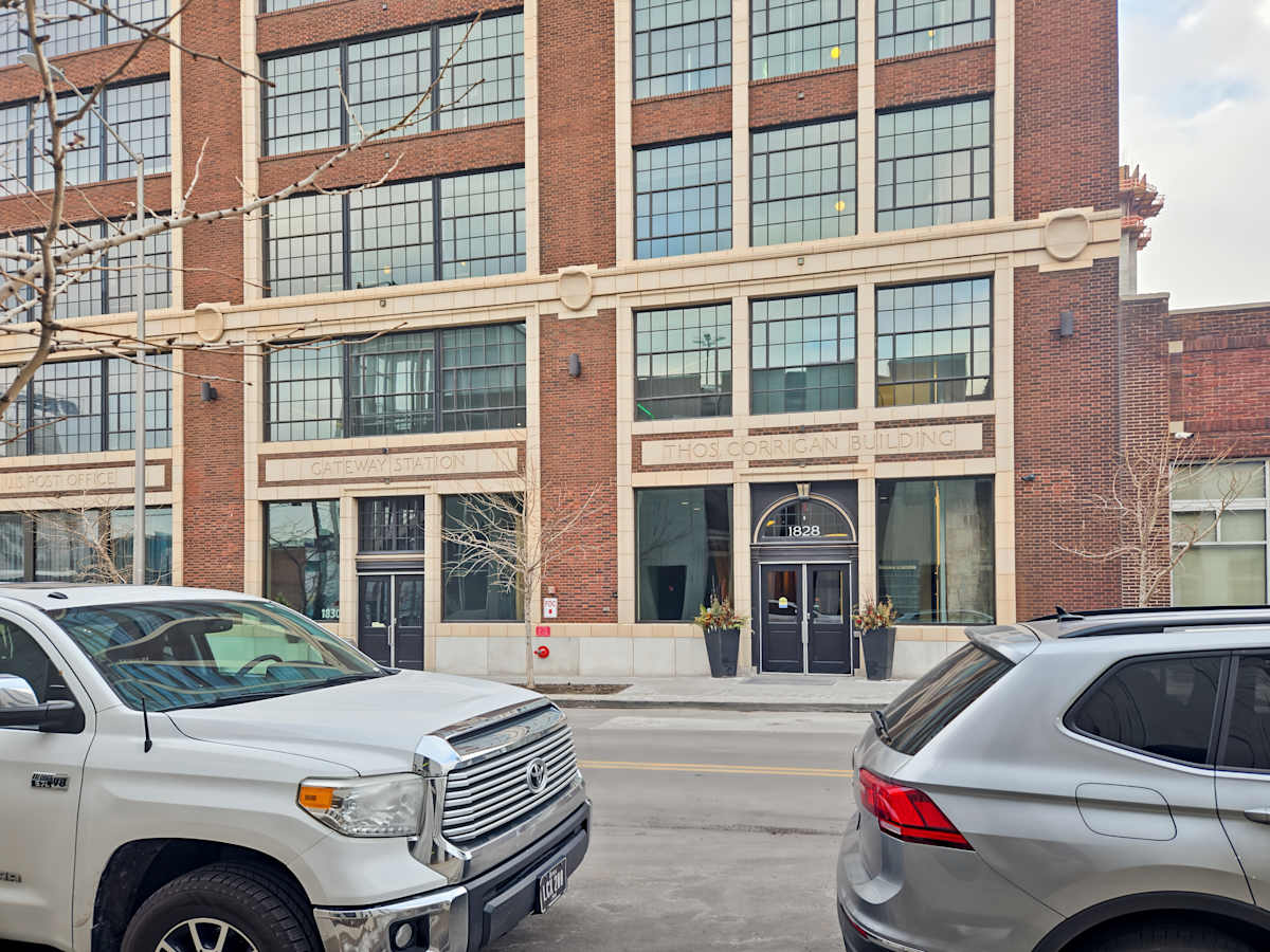 1828 Walnut Street photo 1
