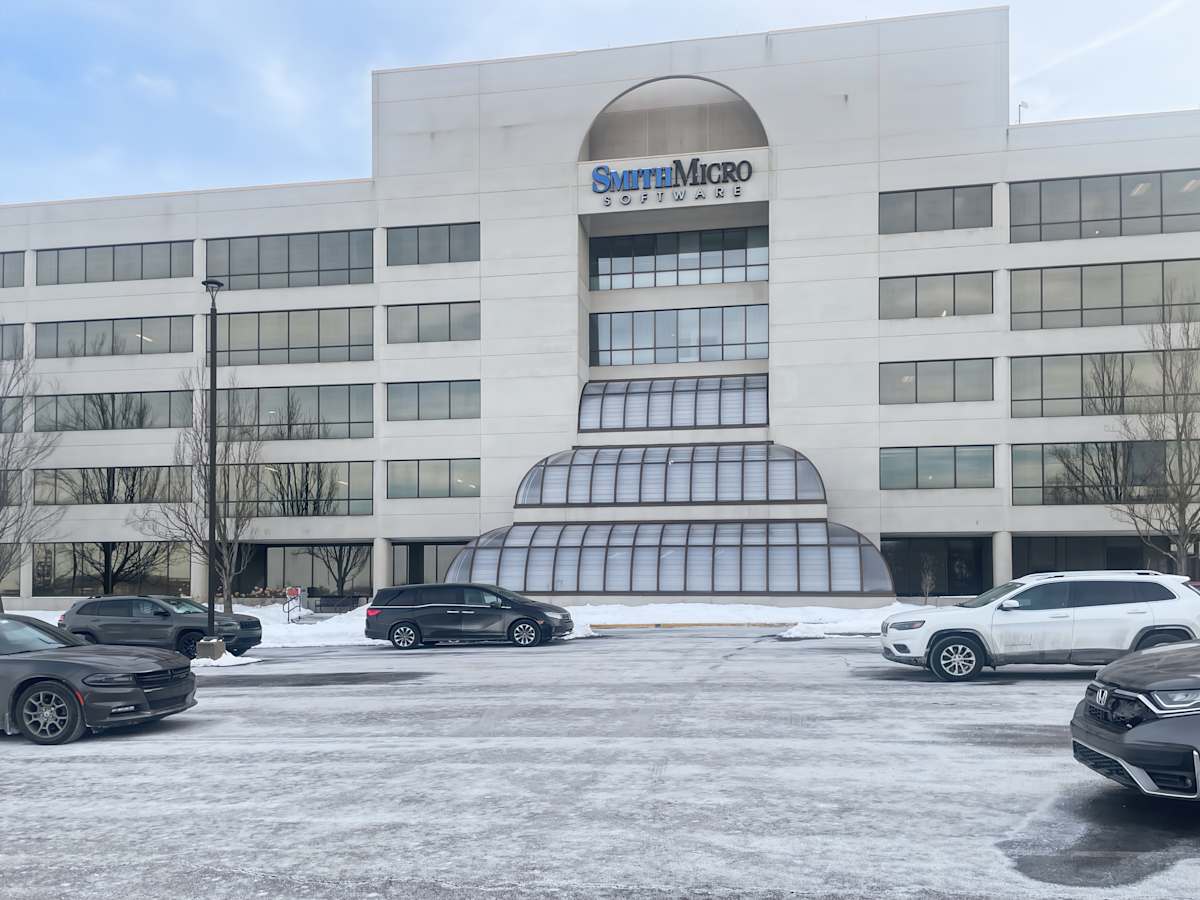 5800 Corporate Dr photo 11
