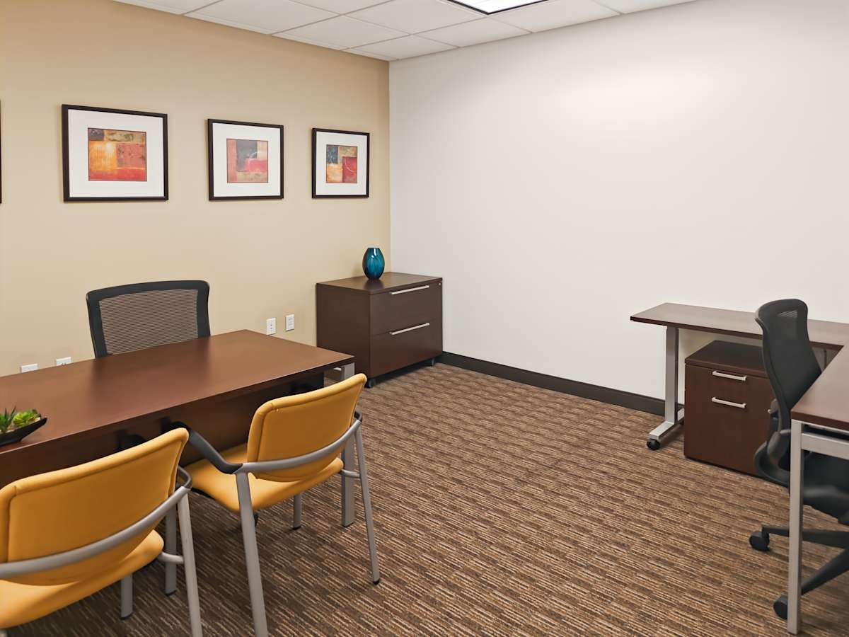 The Gardens Financial Center photo 8
