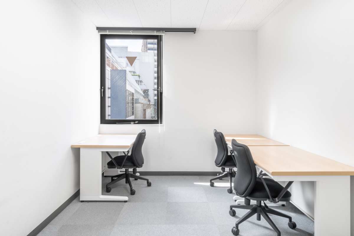 Regus - Shibuya Miyata Building photo 6