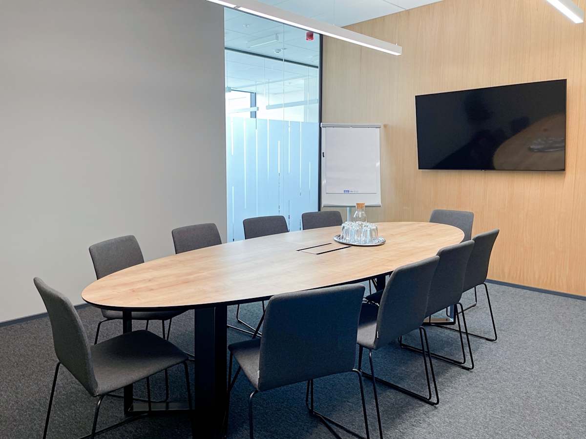 Regus - Vilnius, Ukmerges photo 3