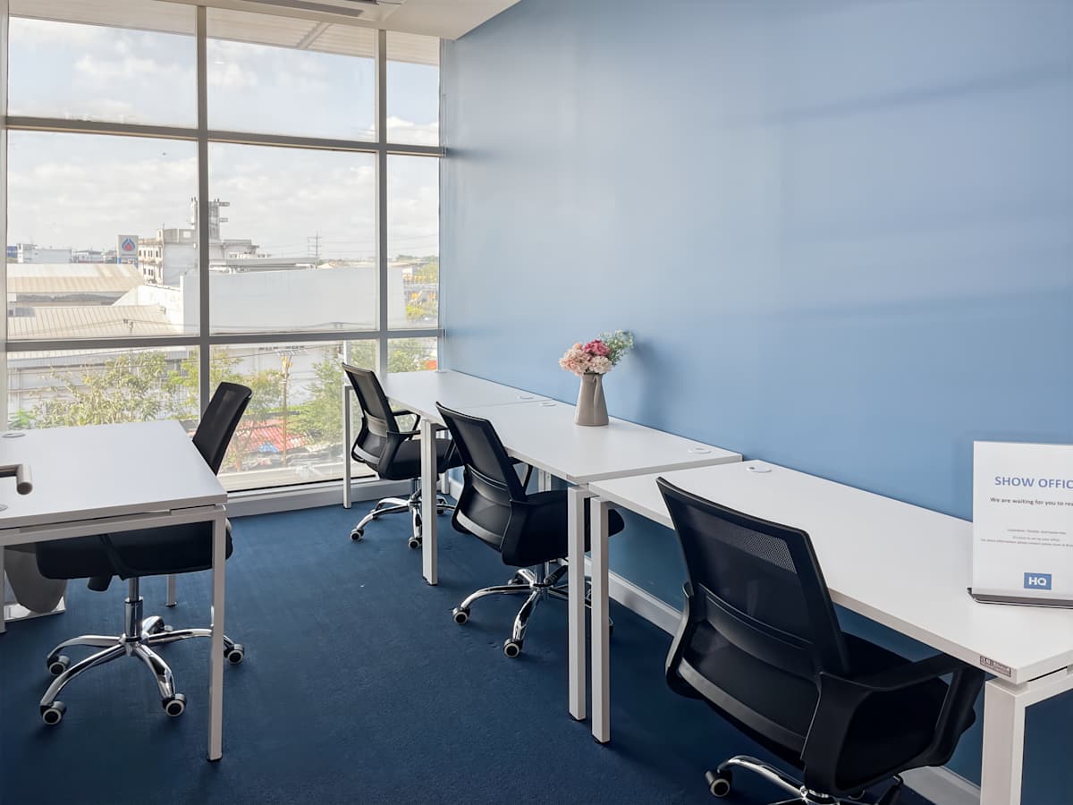 Regus - OSC Building photo 7