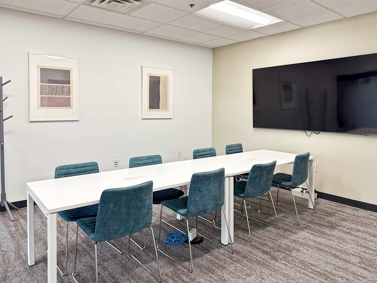 Regus - Eagan Woods photo 6