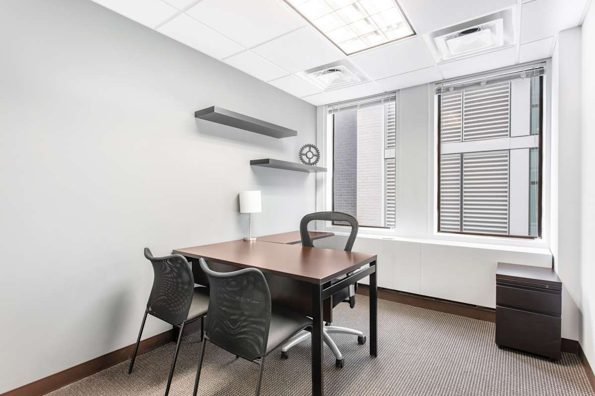 Oak Park Business Center photo 4
