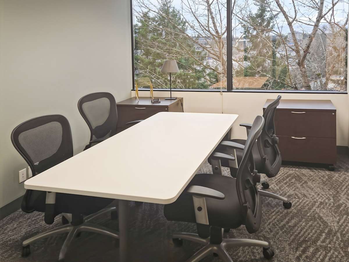 Ridgewood Corporate Square photo 9