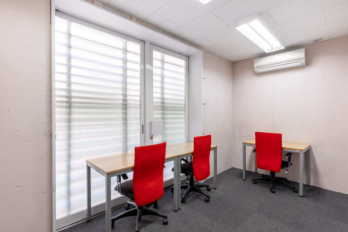 Regus - Azabu East Court photo 2