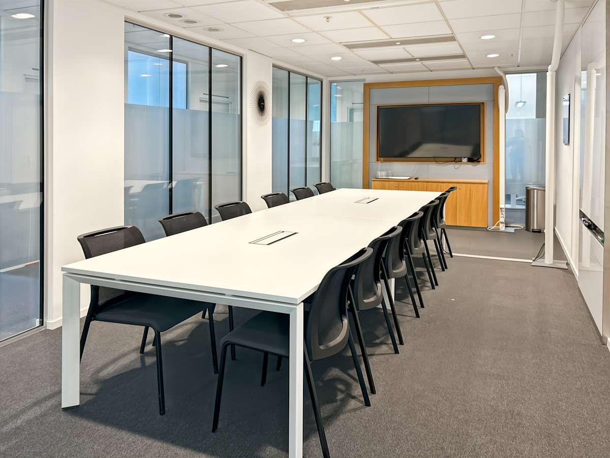 Regus - Malmo, Hyllie Stationstorg photo 2
