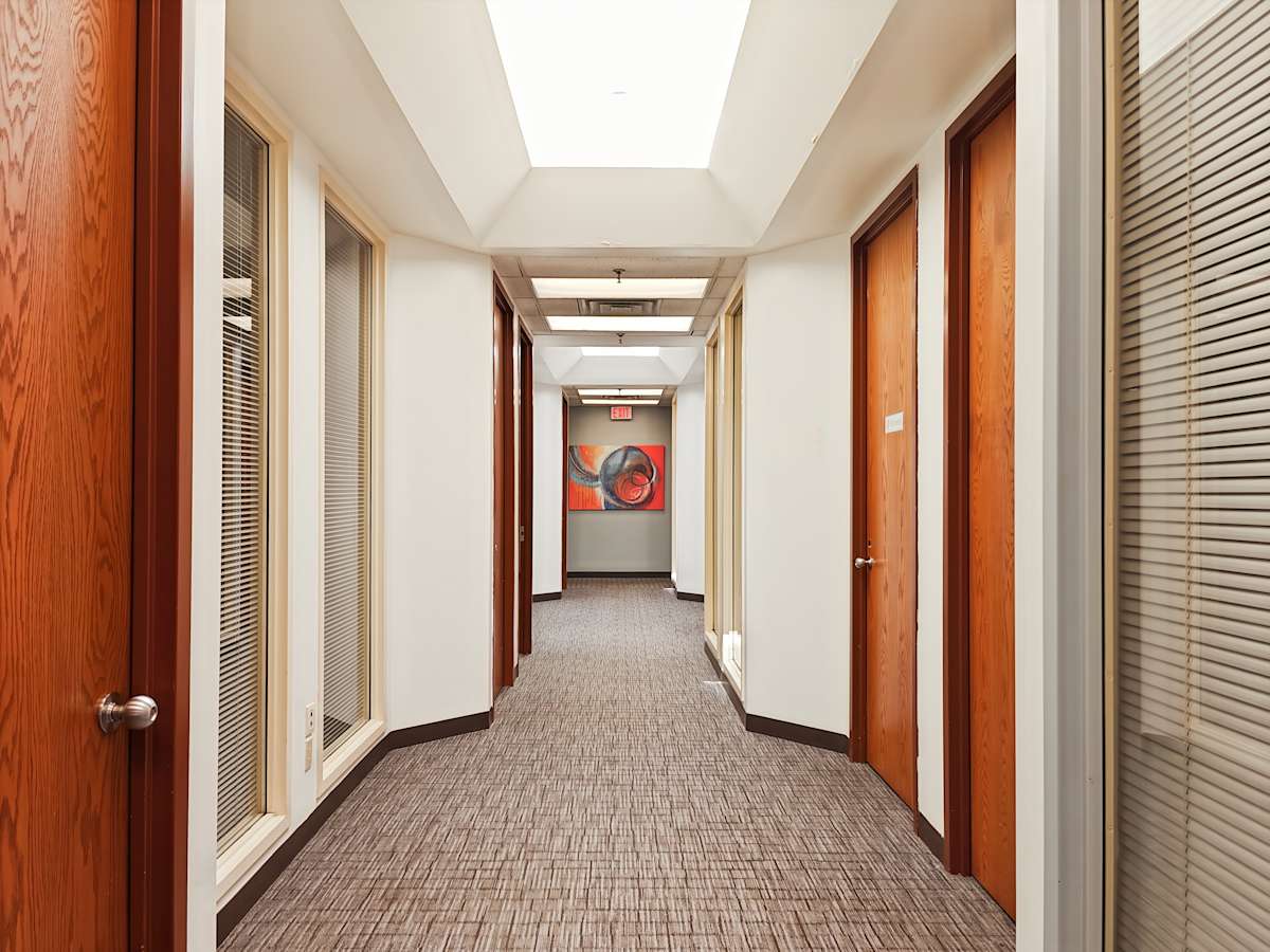 HQ - Ennisclare Corporate Centre photo 11