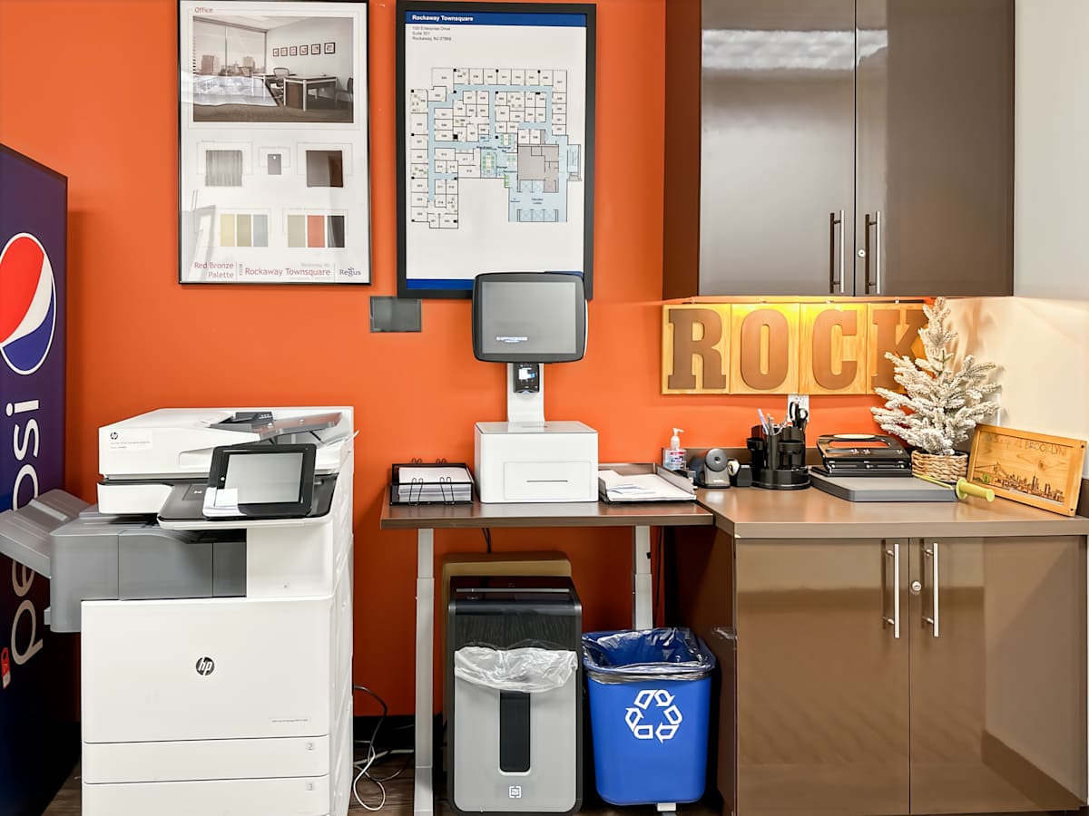 Regus - Rockaway Townsquare photo 2