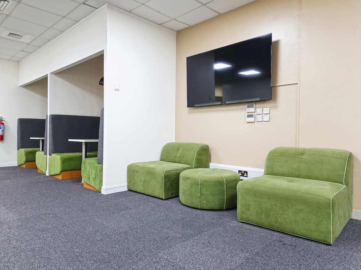 Mansard Place photo 11