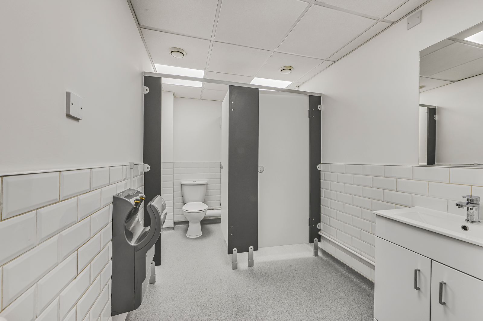 Suite 6, Mill Street photo 9