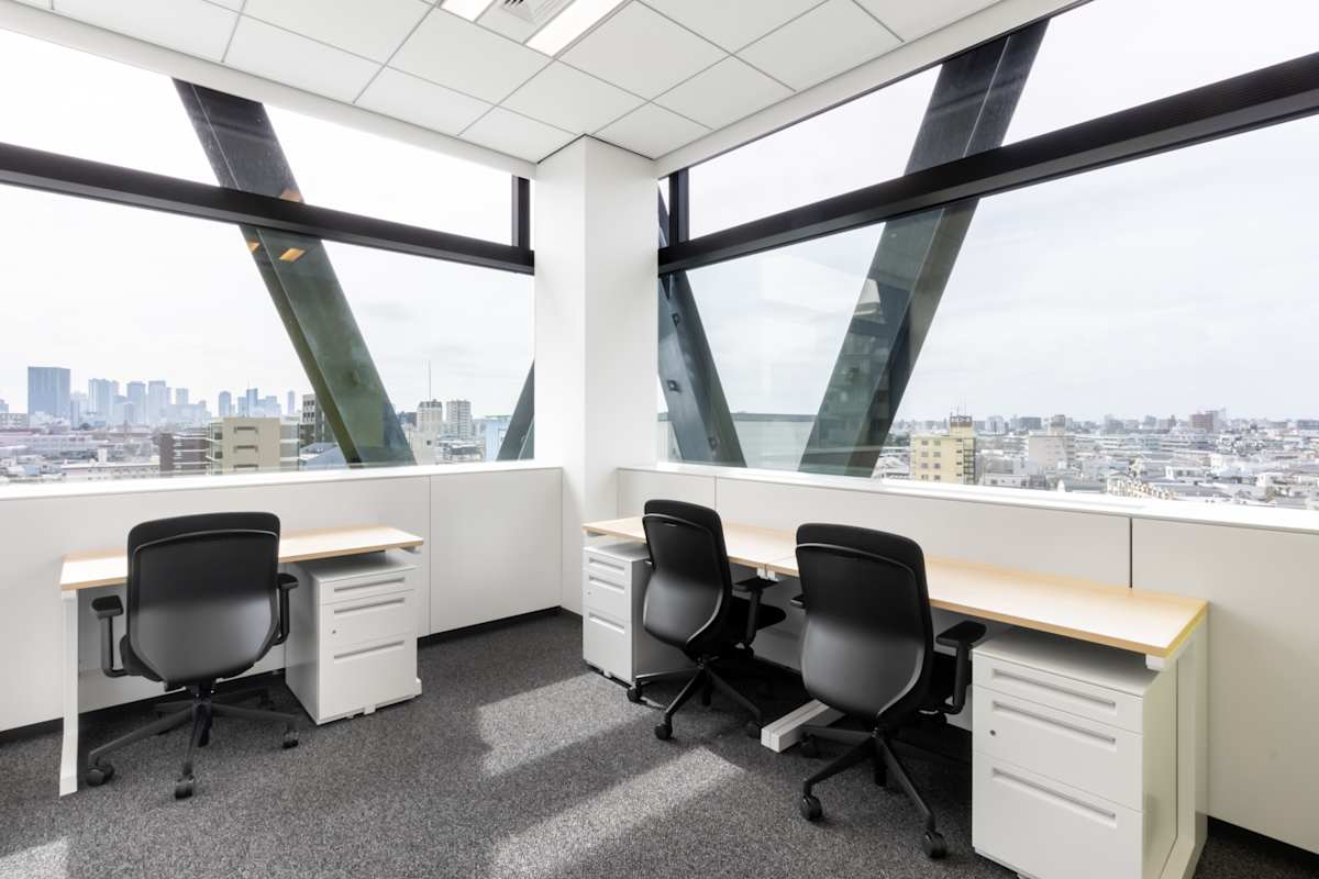Regus - Daiya Gate Ikebukuro photo 7