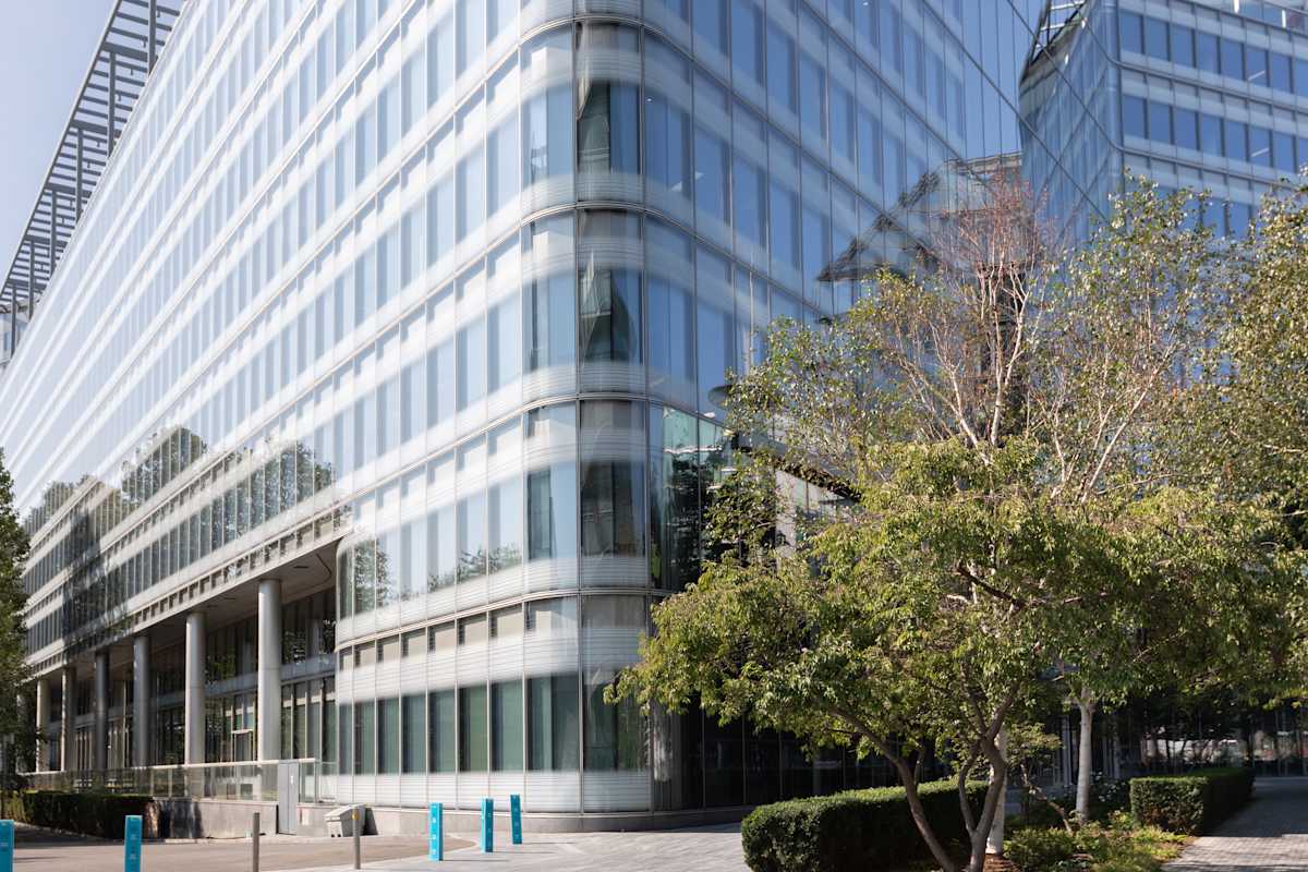 London Bridge More London photo 1