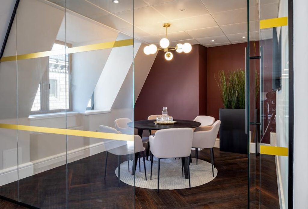 28 Threadneedle Street photo 3