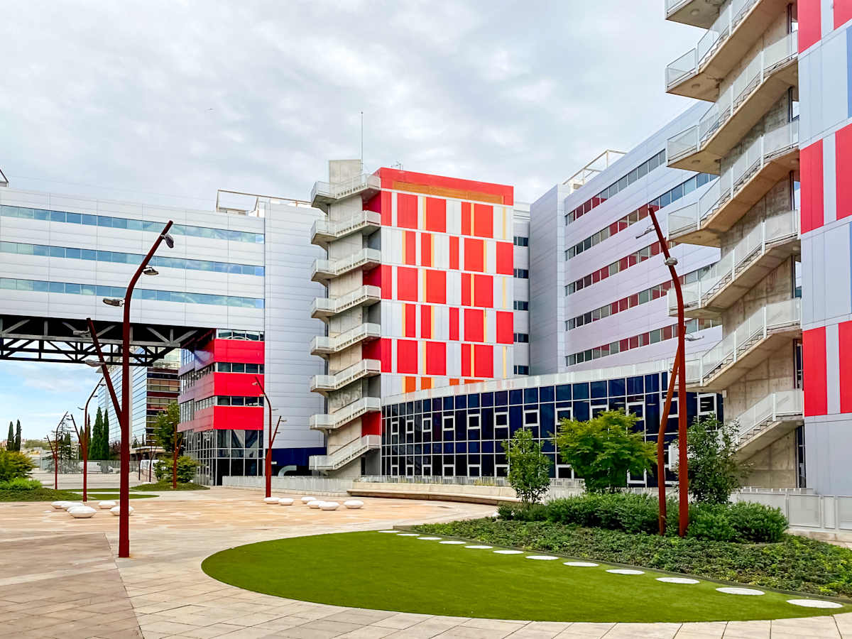 Regus - Rivas Square Garden photo 11