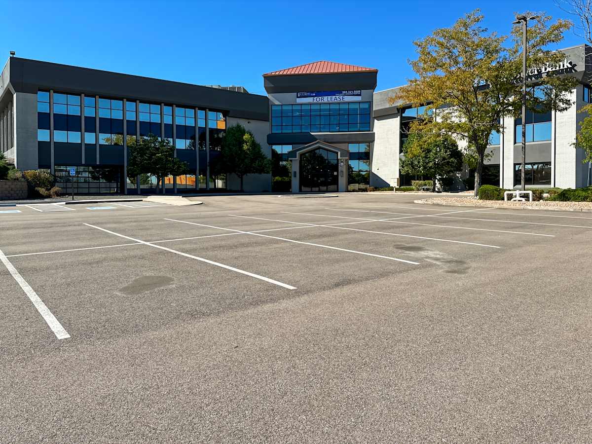 400 W 48th Ave
